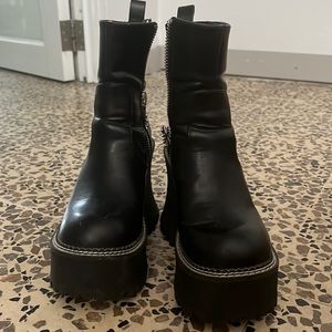 Delia's Chunky Boots - Good Condition